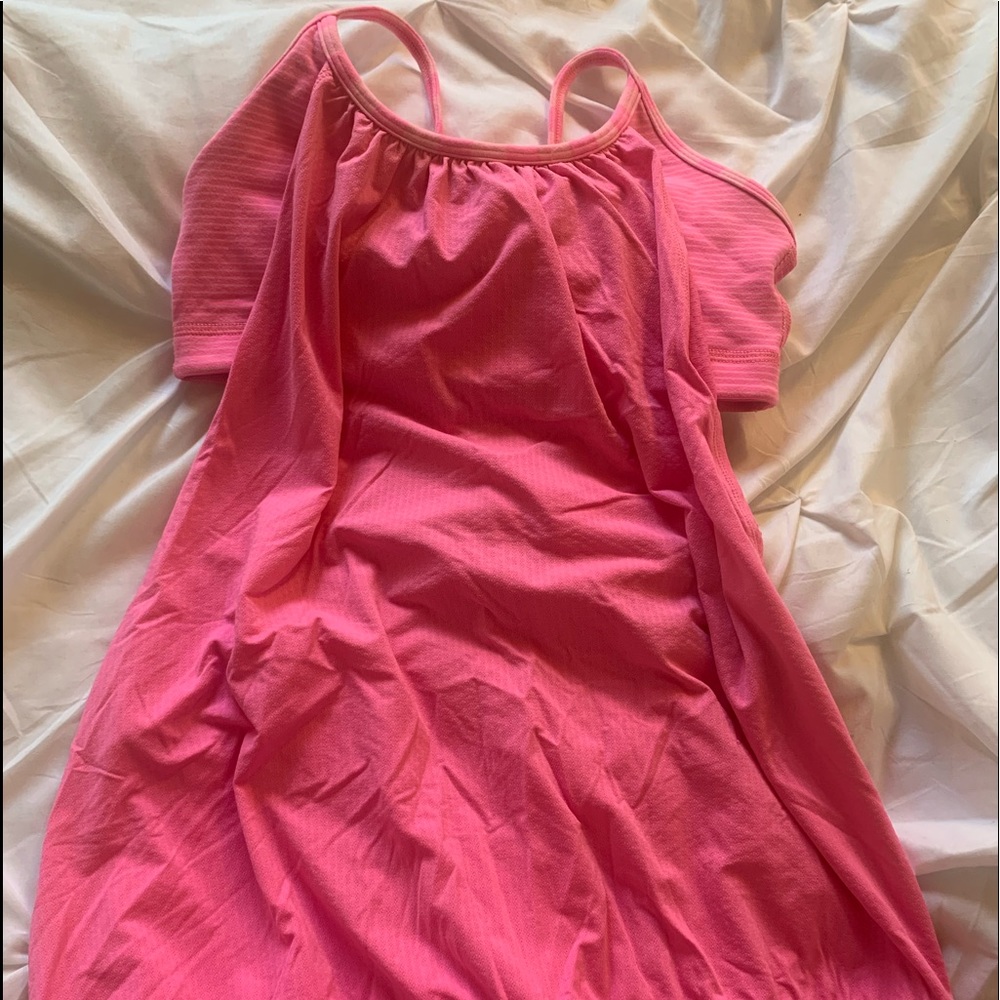 Pink lululemon tank